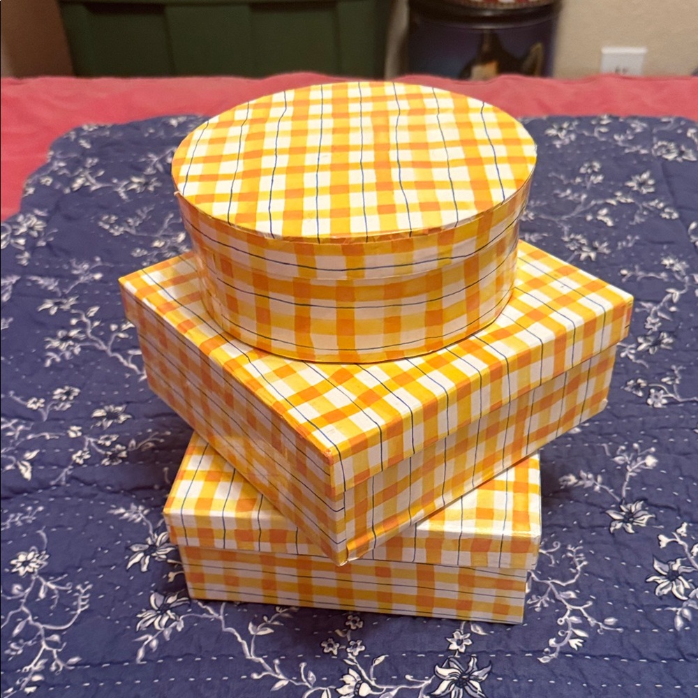 Yellow Gingham Storage Box Set - Picture 10 of 16